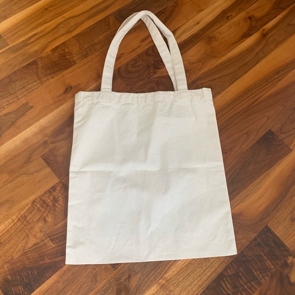 MADE BY FREE WOMEN flat tote, NEW - Picture 3 of 6
